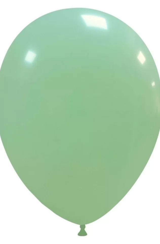 Воздушный шар из мятного латекса